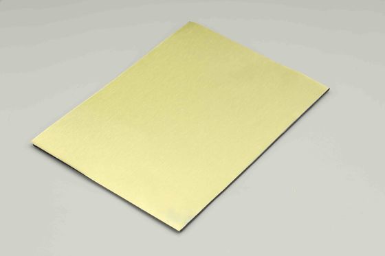 Odporny na promieniowanie UV PVDF Złoty szczotkowany aluminiowy panel kompozytowy Ognioodporny arkusz ACP 4MM 1,22 X 2,44m PE Okładzina Lekka