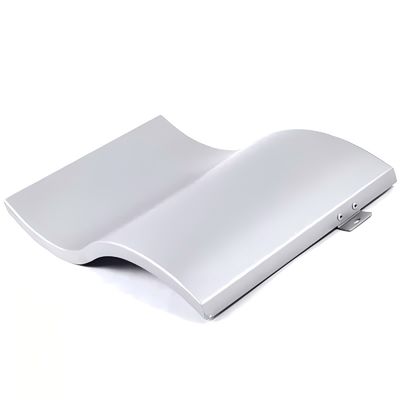 Jednorazowa podwójna krzywa aluminiowa wino ściana zasłonowa fasada budynku hiperboliczne panele aluminiowe