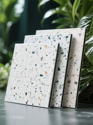 Trwały panel kompozytowy PVDF z aluminium z powłoką fluorowęglową imitującą kamień, standardowy rozmiar do suchego montażu na ścianach zewnętrznych