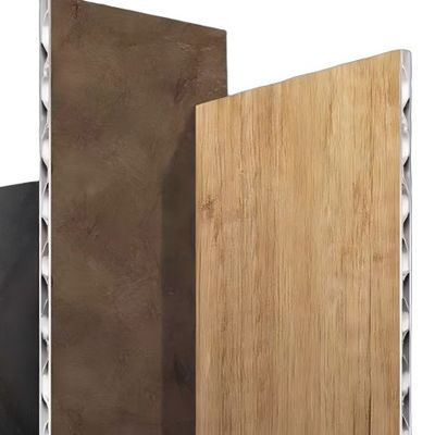 Panel 3D z aluminium klasy przemysłowej o grubości 4 mm Ochrona przeciwpożarowa do ulepszeń elewacji zewnętrznych i wewnętrznych oraz elewacji ściennych